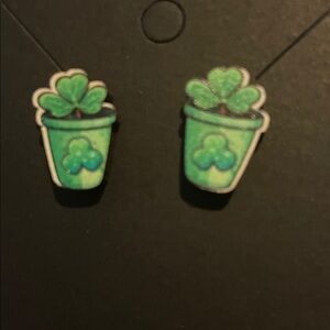 Green Shamrock Earrings